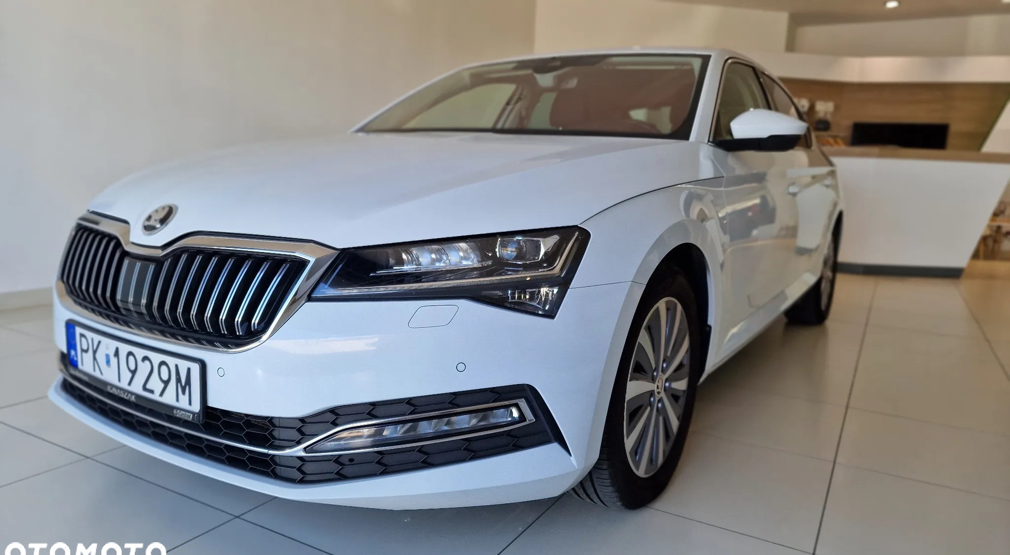 Skoda Superb cena 112900 przebieg: 139737, rok produkcji 2021 z Radzyń Chełmiński małe 781